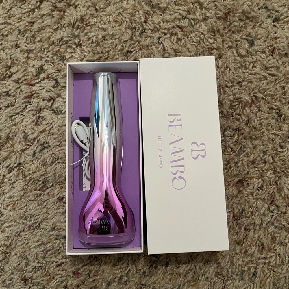 Beambo Lip Gizmo